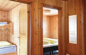 2 Schlafzimmer, Reisekinderbett, kostenloses WLAN