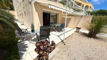 Enceinte de lâhĂ©bergement