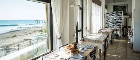 Frühstück, Mittagessen, Abendessen, italienische Küche