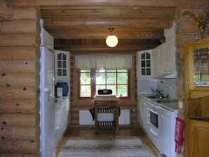 Réfrigérateur, micro-ondes, lave-vaisselle