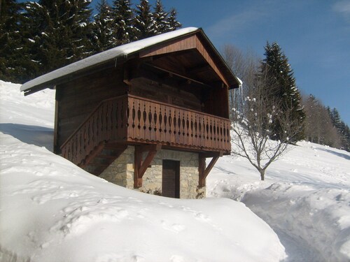 A louer ferme rénovée Les Gets