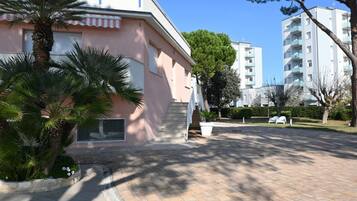 Enceinte de lâhĂ©bergement