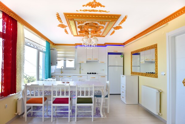 Superior House, Multiple Beds, Sea View, Beachfront | Private kitchen | Electric kettle