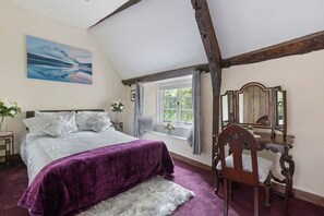 2 bedrooms, iron/ironing board, travel crib, WiFi