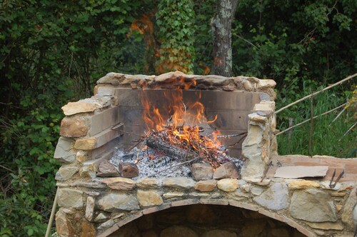 Grüne Ecke des Paradieses in Calci in der Nähe von Pisa