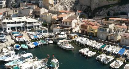 Haus am Hafen von Vallon des Auffes