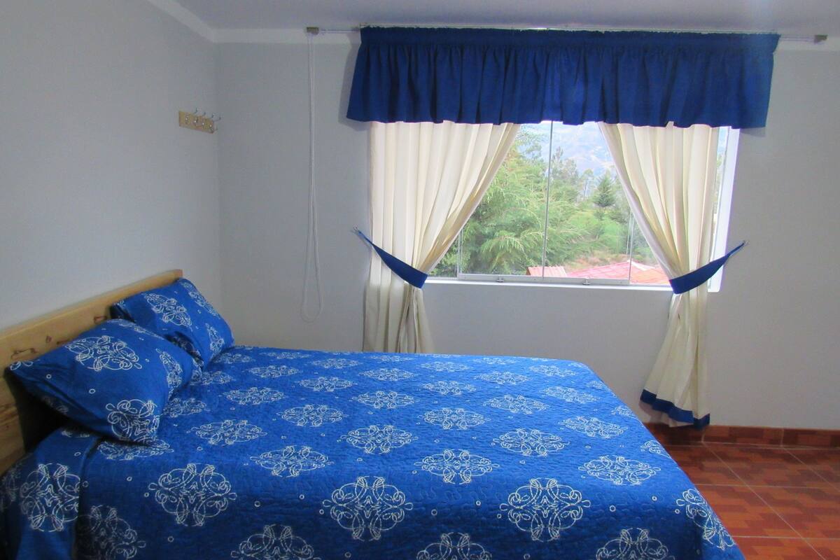 Iron/ironing board, free WiFi
