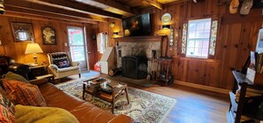 TV, fireplace, table football - Jewell Hollow Homestead | 3 Bed, 2 Bath (Luray)