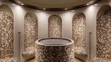 Sauna, Whirlpool, Dampfbad, Thermalbad/Mineralquelle, Körperbehandlungen