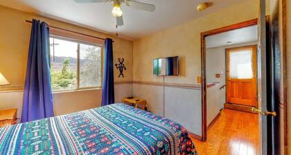Petroglyph Place - 3299, 3 Bedroom Condo