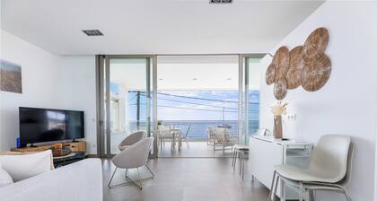 Estanyol Mar - Apartment with Terrace, Sea View, Ideal for Groups & Families