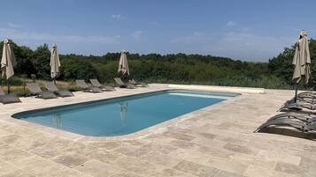 Outdoor pool, a heated pool