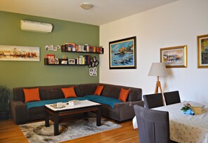 Living area - Apartment Twister 18 Budva (Budva)