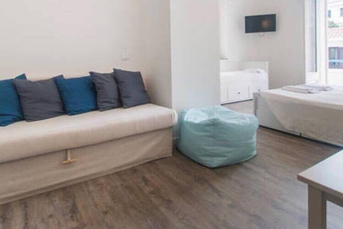 Superior Room, Sea View | Living room