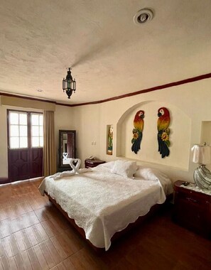 Panoramic Room, 1 King Bed, Mountain View | Iron/ironing board, free WiFi - Hotel Hacienda Real (Ezequiel Montes)