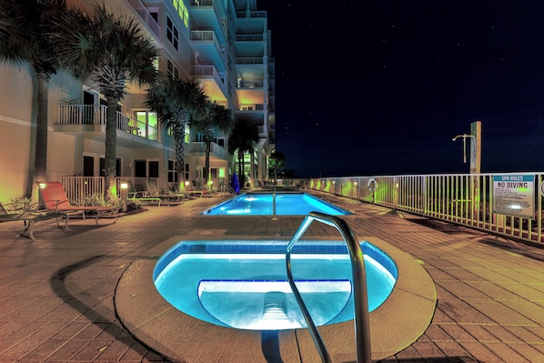 Beheizter Pool