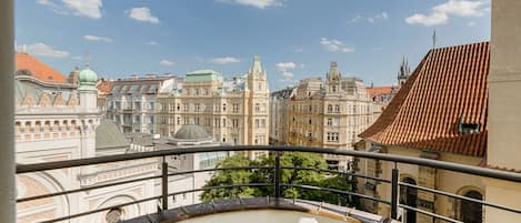 Superior Apartment with balcony | Balkongutsikt