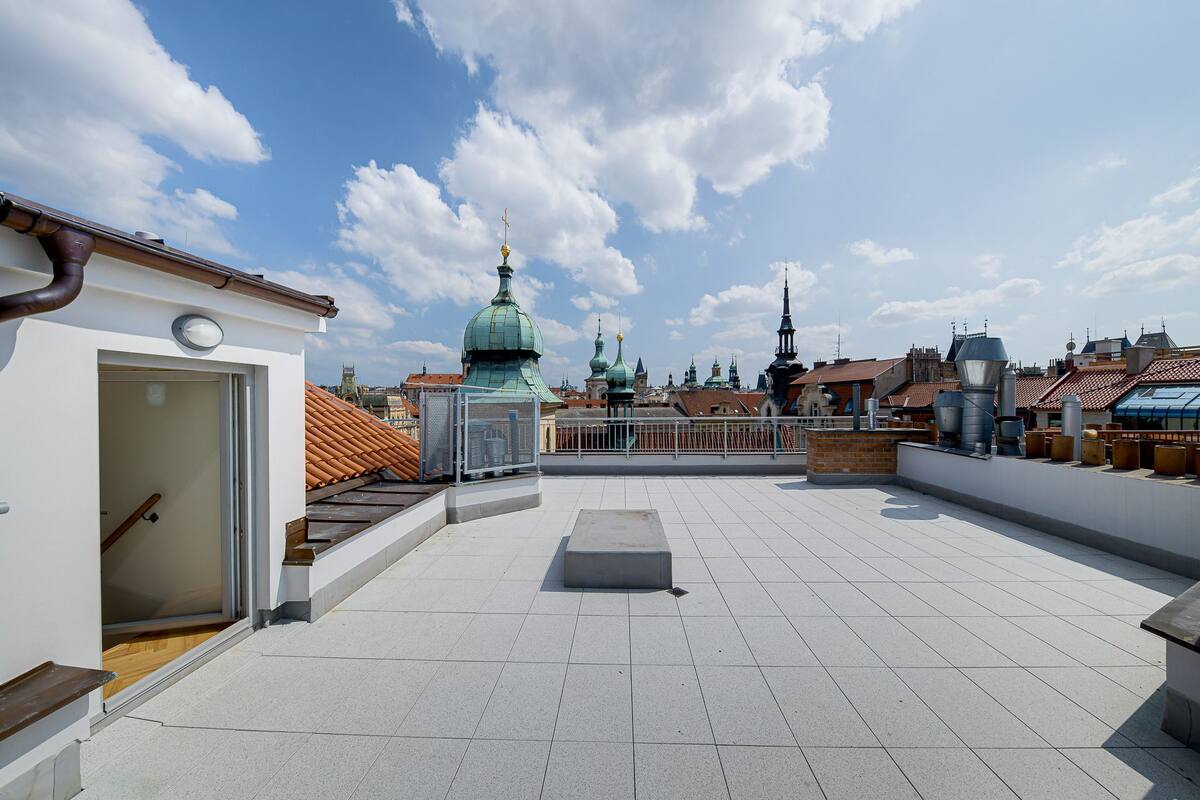 Duplex, City View | City view