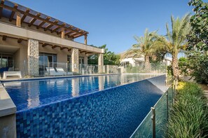 Outdoor pool - Oasis Of The Galilee (Had Nes)