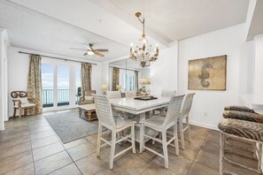 Dining - Inn at Crystal Beach 510B by Salt Water Vacations (Destin)