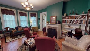 Smart TV, fireplace, books