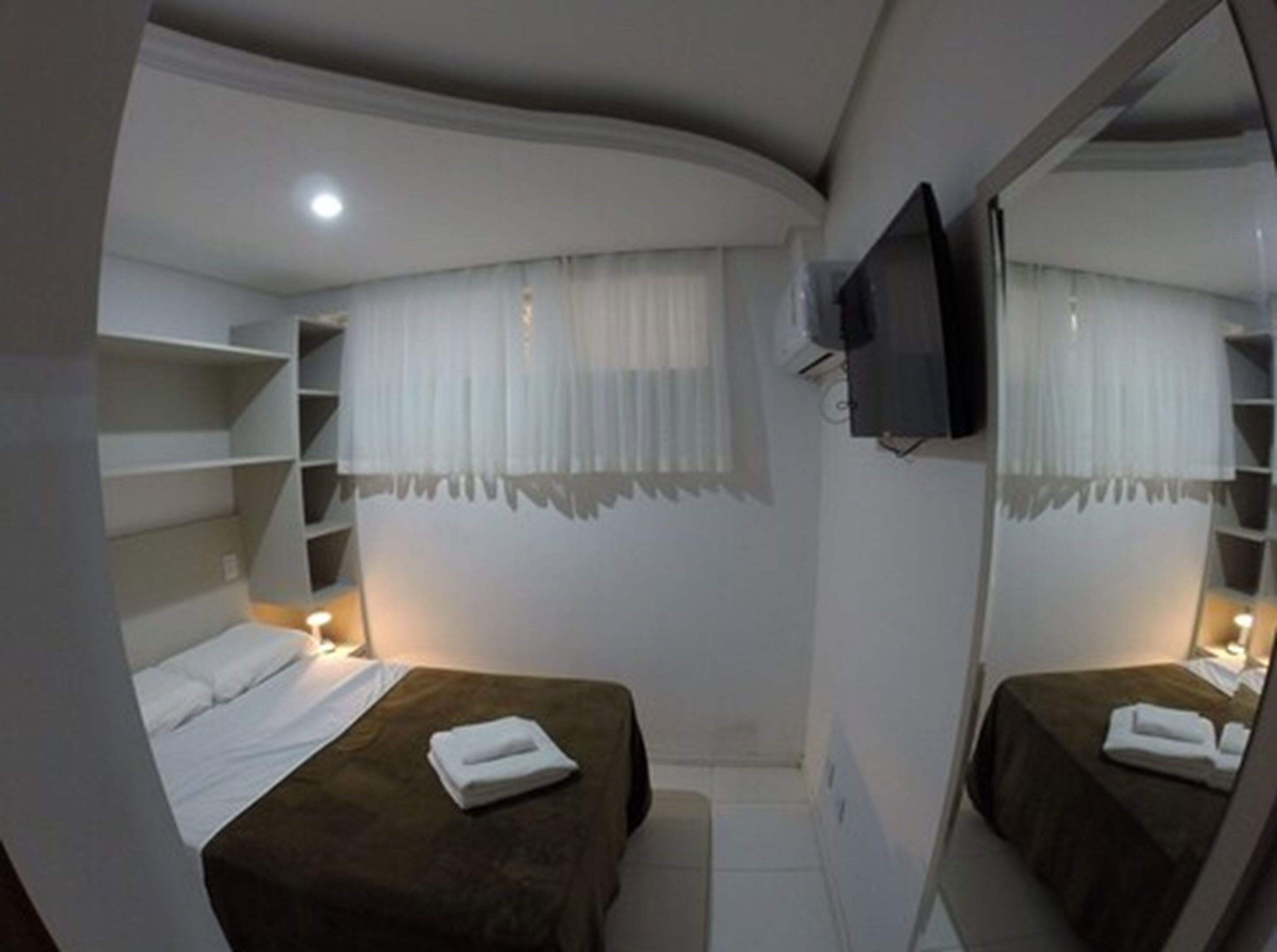 Photo - HOTEL DO CENTRO 100m SANTA CASA, ASSEMBLEIA E UFRGS, PROXIMO AO ARAUJO VIANA, PET'S FRIENDLY!!!