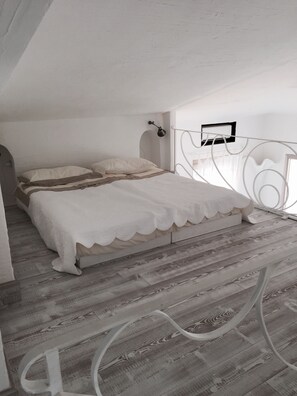 2 Schlafzimmer, Zimmersafe, WLAN, Bettwäsche