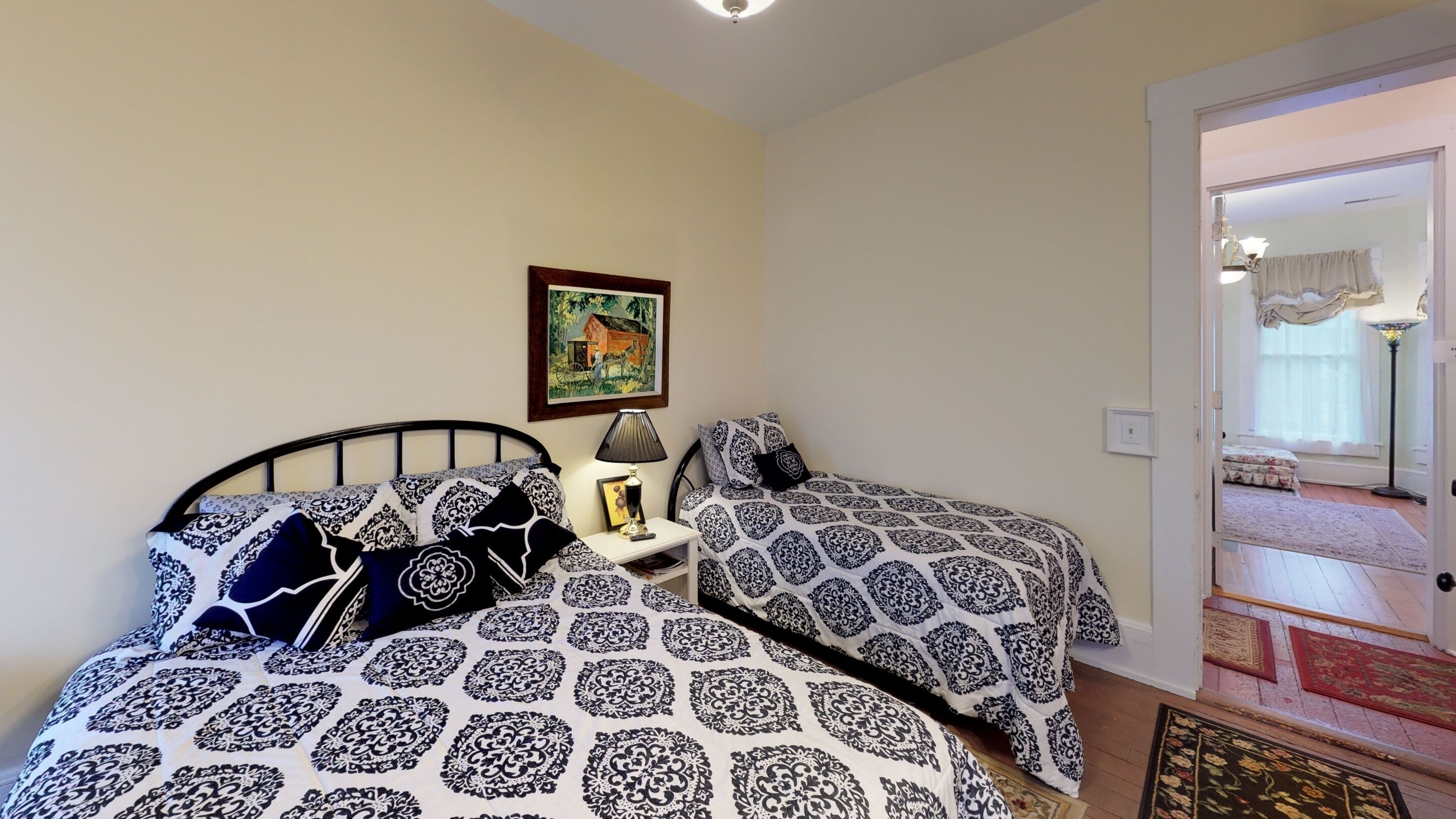 1 bedroom, iron/ironing board, WiFi (free), bed sheets