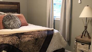 1 makuuhuone, silitysrauta/-lauta, ilmainen Wi-Fi, vuodevaatteet