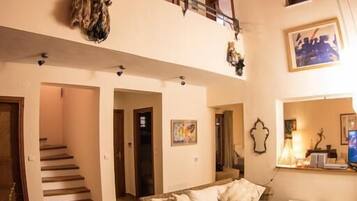 Vila, 3 quartos, vista para o mar | Área de estar | TV LCD, DVD player