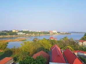 Standard Twin Room, 2 Bedrooms | Lake view