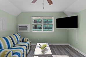Smart TV, books