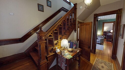 Primrose Terrace Room Bed and Breakfast Hocking Hills Loganin ja Ateenan välillä