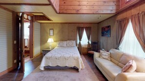 1 bedroom, WiFi (free), bed sheets