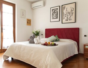 豪華套房, 花園景觀 | 高級寢具、羽絨被、免費無線上網、床單