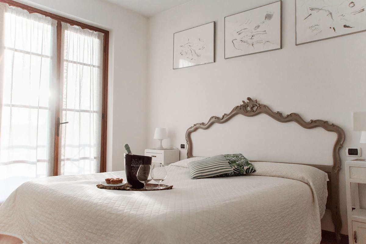 Comfort kamer, uitzicht op tuin | Luxe beddengoed, donzen dekbedden, gratis wifi, beddengoed