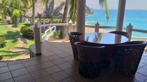 Classic Studio Suite, Beach View