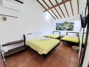 Minibar, free WiFi, bed sheets