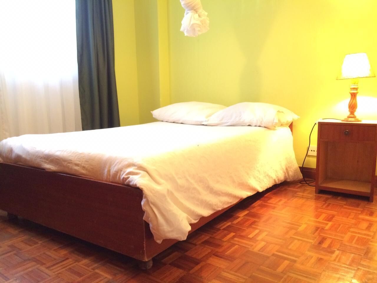 2 chambres, fer et planche à repasser, Wi-Fi, draps fournis