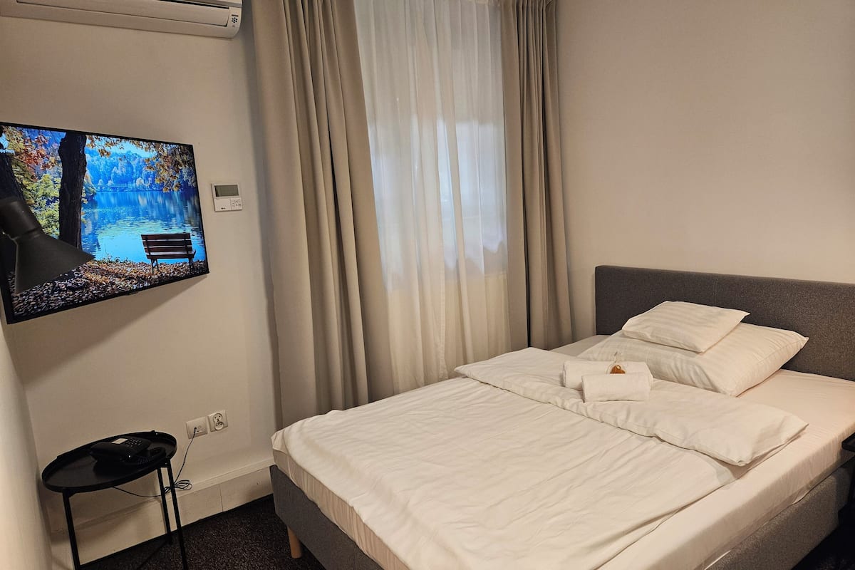 Habitación doble tradicional, 1 cama matrimonial | 1 habitación, ropa de cama de alta calidad y camas con efecto memoria