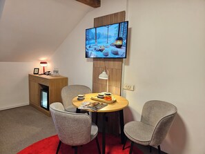 Habitación triple Confort | Ropa de cama de alta calidad y colchones viscoelásticos