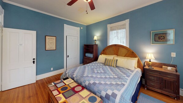 1 habitación, tabla de planchar con plancha, wifi gratis y ropa de cama 