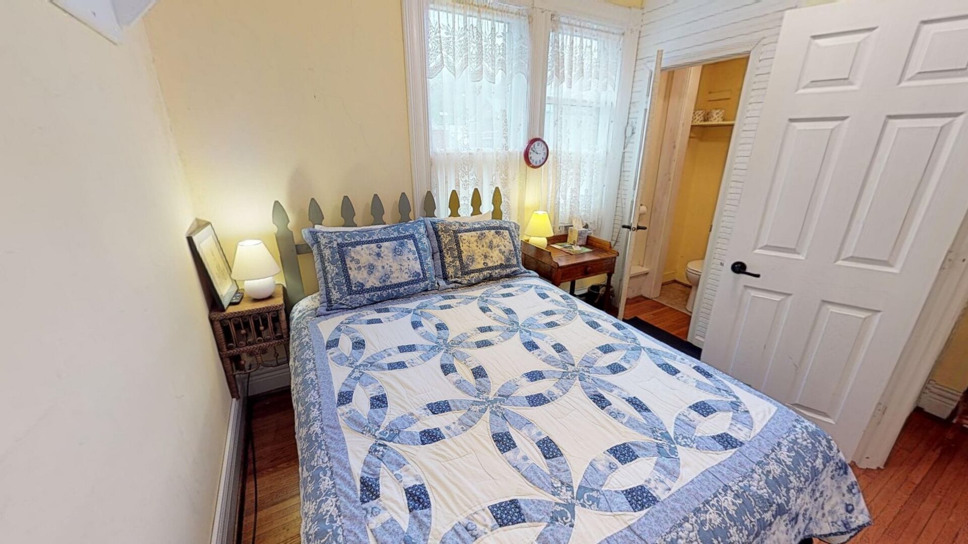 1 bedroom, WiFi (free), bed sheets
