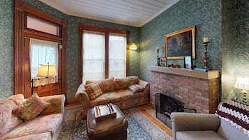 Smart TV, fireplace, books