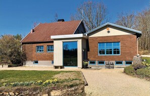 Esterni