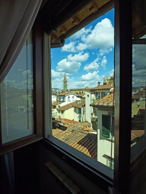 Interior - A romantic old Florence view (Firenze)