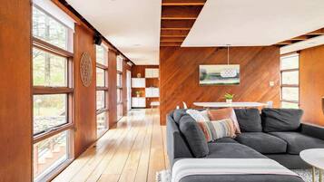 Téléviseur, foyer, bureau