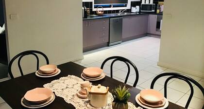 ”Haven” East Albury.