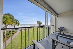 Property grounds - Perfect Orange Beach Location! Direct Beachfront View (Orange Beach)