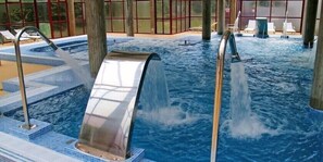 Sauna, aguas termales y masajes 